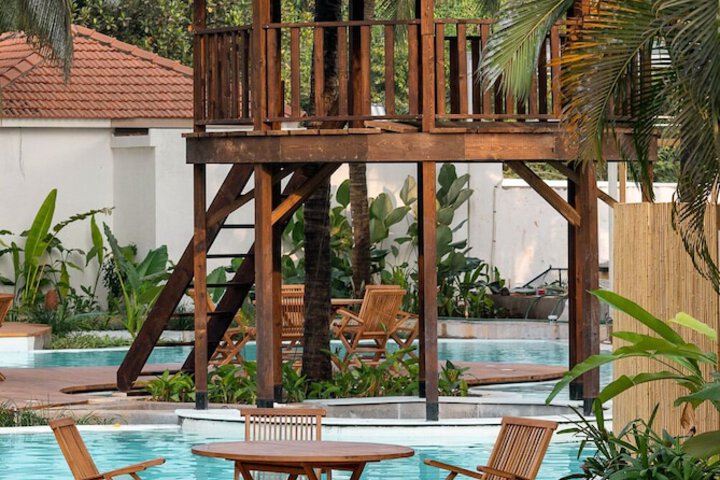 Pool 27 of 47