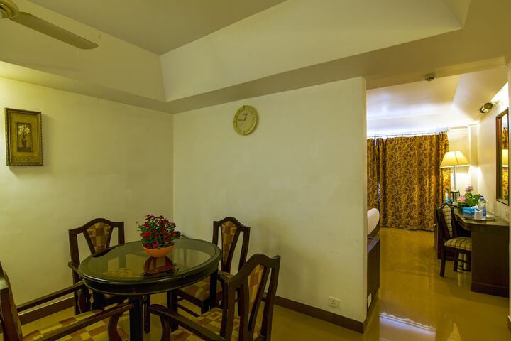 Room 20 of 51