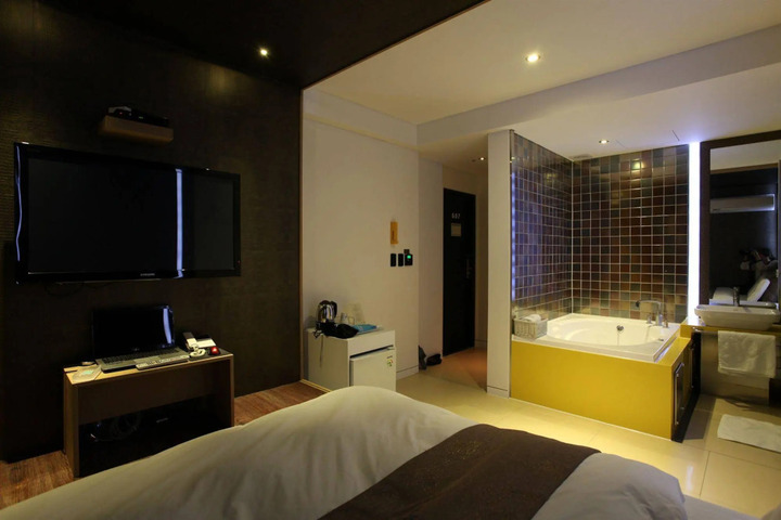 Relaxing Spa