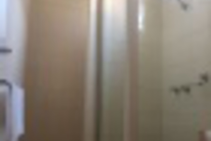 Room 99 of 192