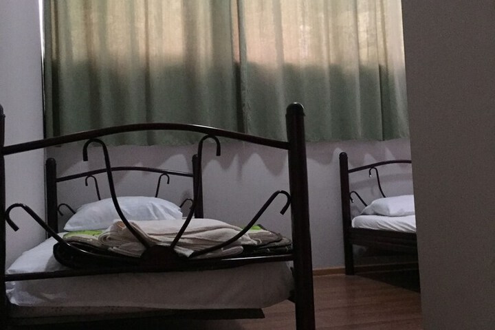 Room 4 of 21