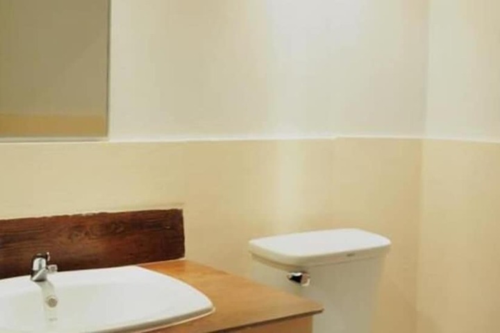 Clean Restrooms