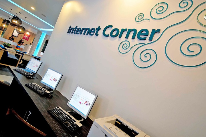 Guest Lobby