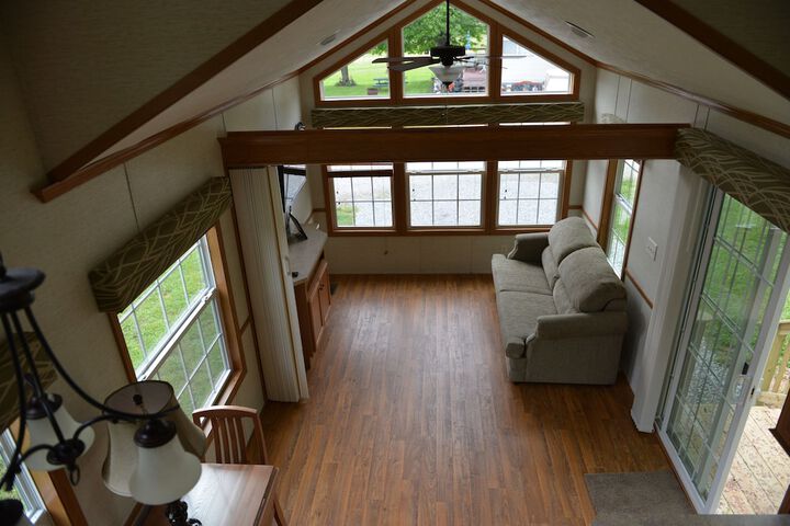 Room 5 of 26