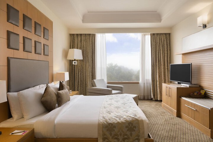 Room 19 of 65