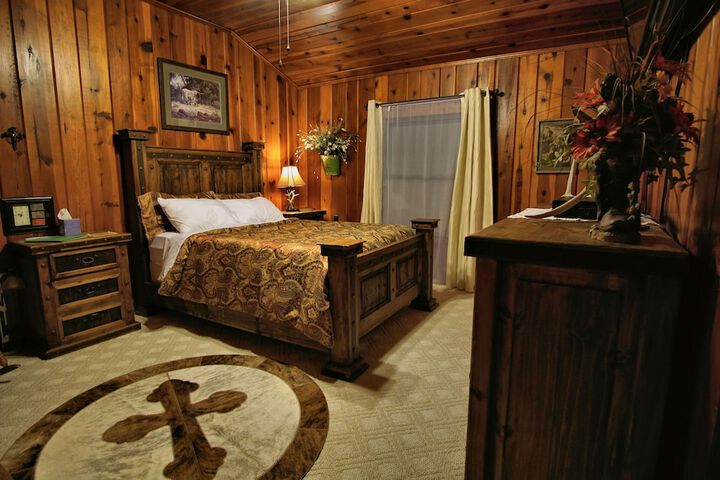 Room 18 of 51