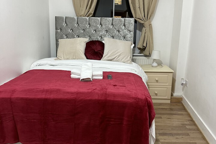 Room 20 of 38