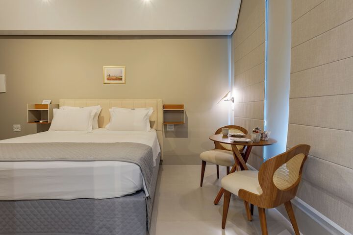Room 19 of 218