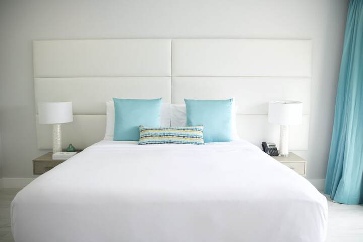 Room 4 of 34