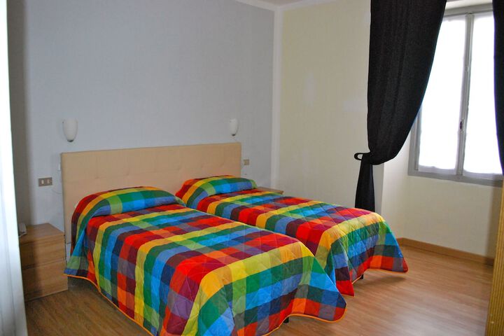 Room 7 of 55