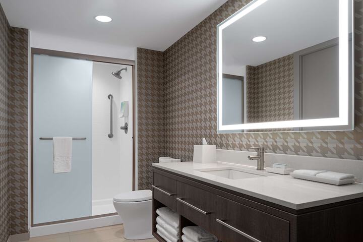 Bathroom shower