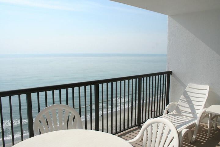Terrace/Patio 9 of 13