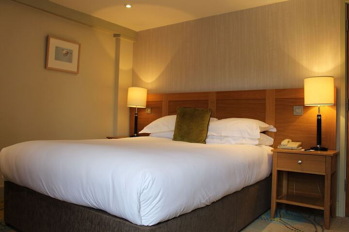 Room 10 of 71