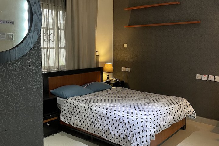 Room 31 of 288