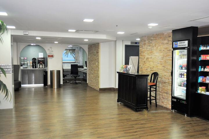 inns of charleston afb