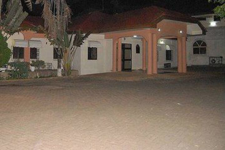 Valley Beach Hotel