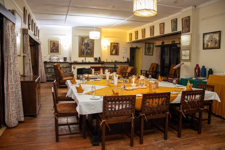 Dining 52 of 115