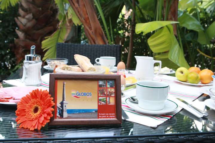 Breakfast/Coffee Service 48 of 53
