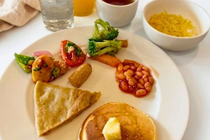 Breakfast/Coffee Service 90 of 105