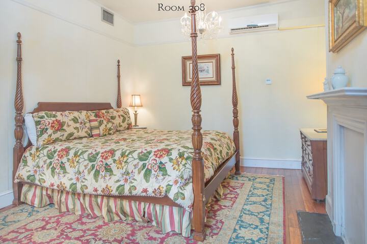 Room 41 of 170