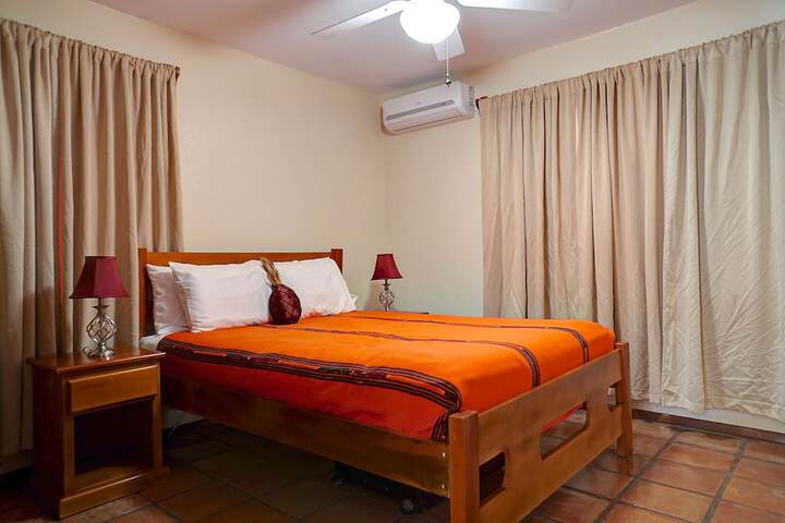 Room 19 of 223