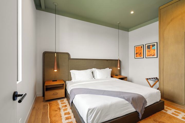 Room 12 of 55