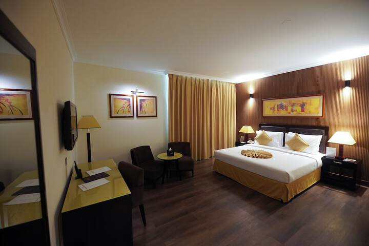 Room 16 of 56