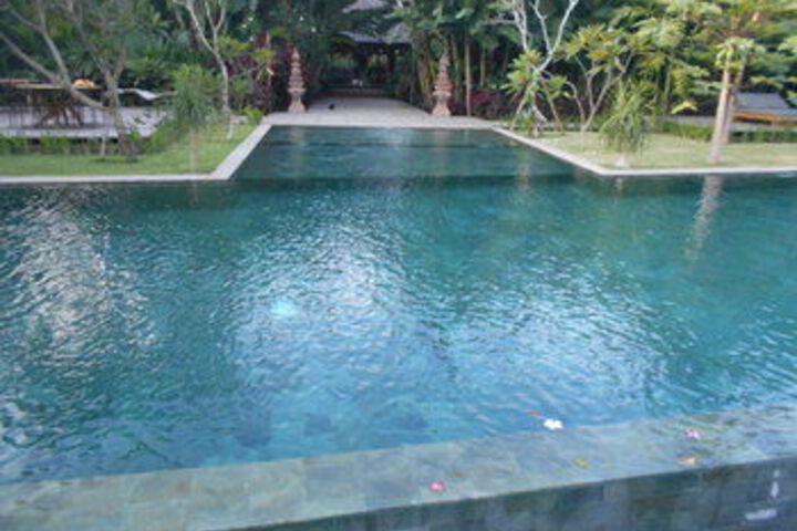 Pool 28 of 36
