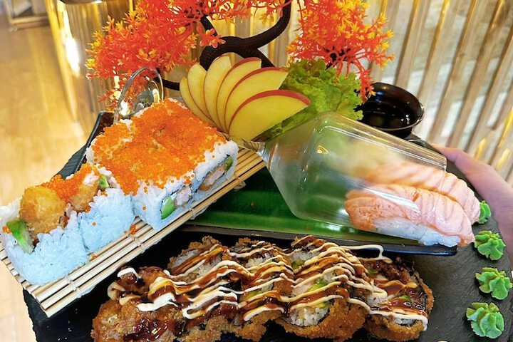 Dining 59 of 66