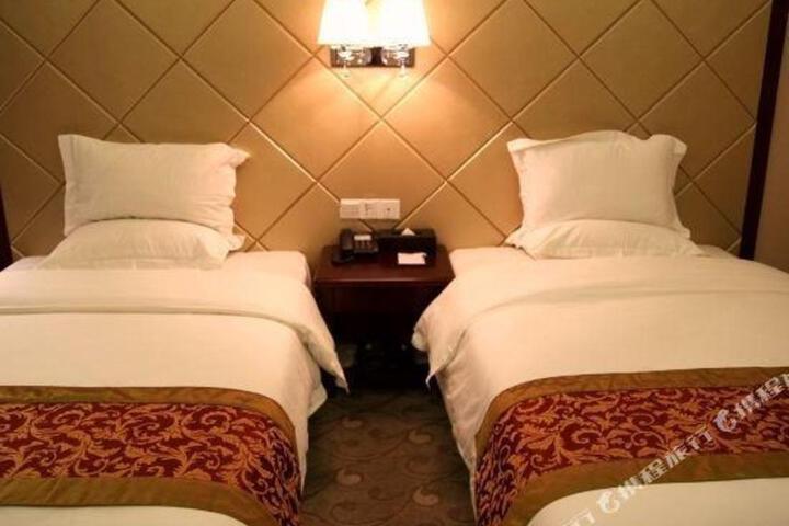 Jun Lai Fu Hotel