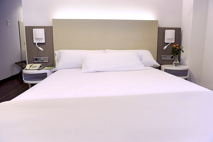 Room 21 of 65