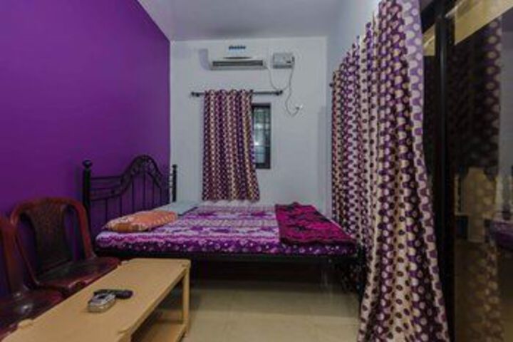 OYO StayOut Casino Palms Baga