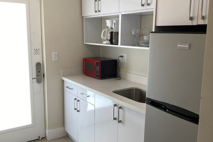Private kitchenette