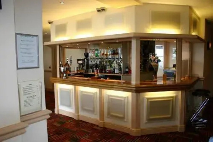 THE WAVERLEY HOTEL