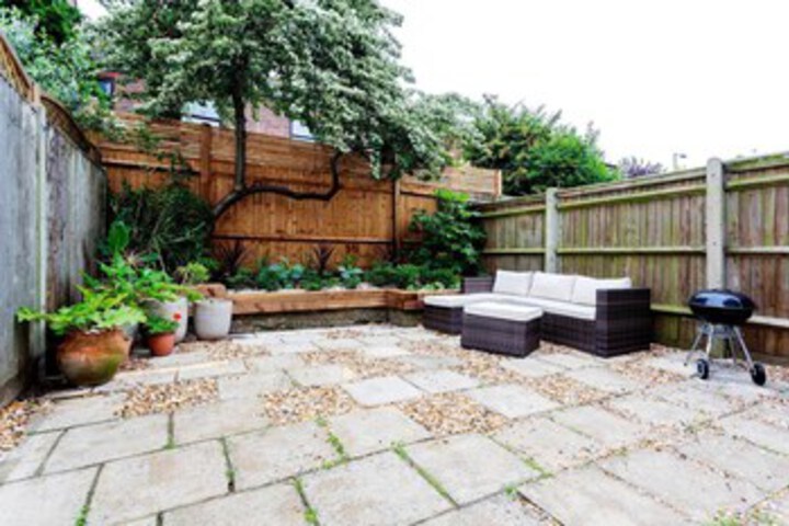 Terrace/Patio 23 of 24