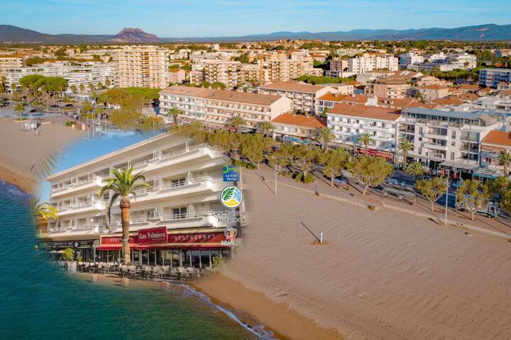 Photo of Les Palmiers