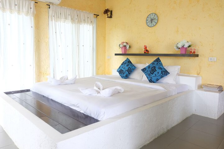 Room 9 of 21