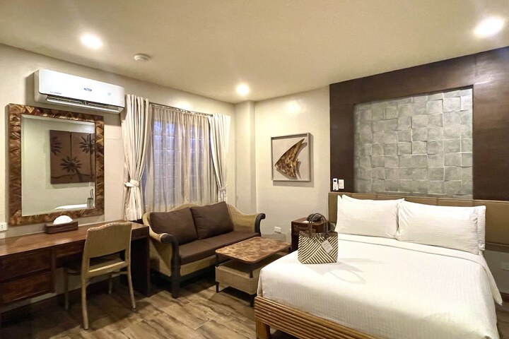 Room 30 of 147