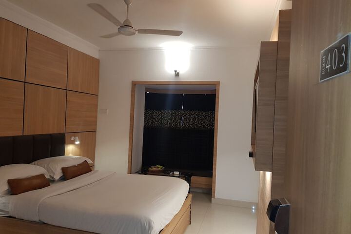 Room 12 of 78