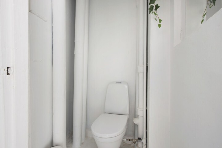 Room 14 of 21