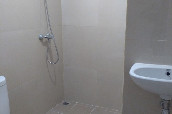 Room 7 of 10