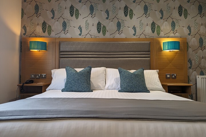 Room 40 of 79