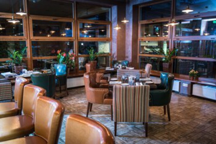 Lounge 29 of 36