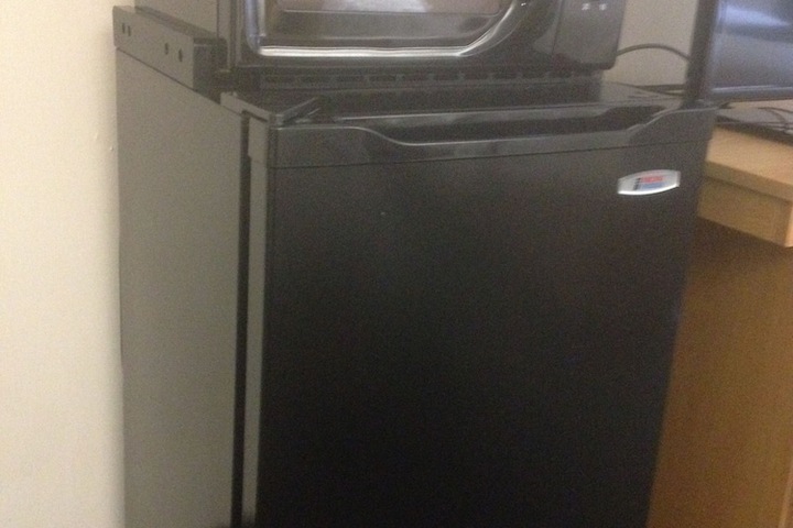 Mini-refrigerator