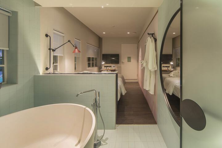 Room 12 of 59