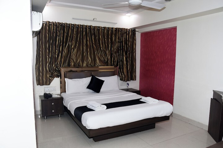 Room 27 of 54