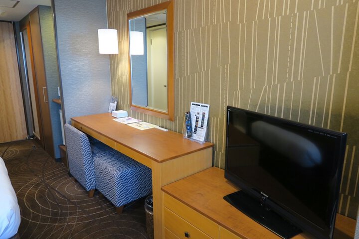 Room 15 of 47