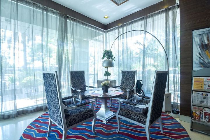 Lobby Photos
