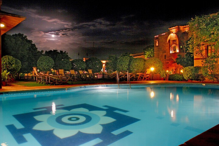Pool 7 of 16