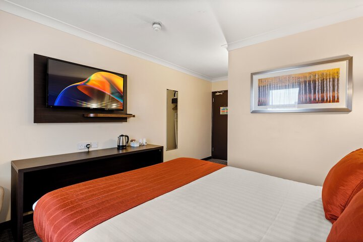 Room 22 of 81